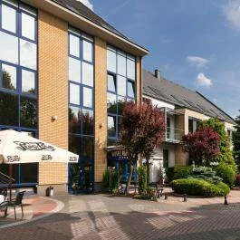 Hotel Kálvária Győr - Medence/kert