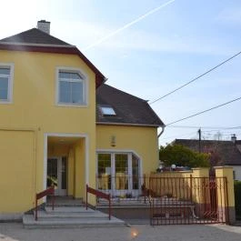 Kiskút Liget Panzió Győr - Külső kép