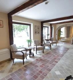 Révész Hotel, Étterem & Rosa Spa