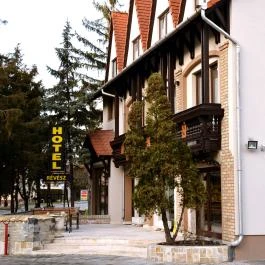 Révész Hotel, Étterem & Rosa Spa Győr - Külső kép