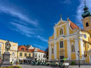 Karmelita-templom Győr