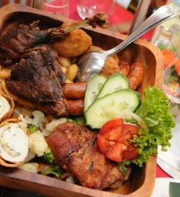 Aranypatkó Panzió étterme