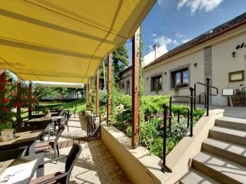 Géza Konyhája Gyula