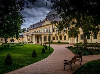 Gyulai Almásy-kastély Látogatóközpont Gyula