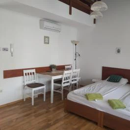 4 Ász Deluxe Apartman Gyula - Szobák