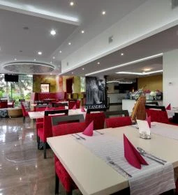 4 Ász Deluxe Apartman