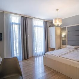 4 Ász Deluxe Apartman Gyula - Külső kép