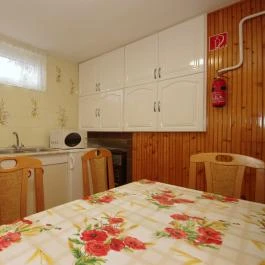 Amália Apartman Gyula - Vendéglátás