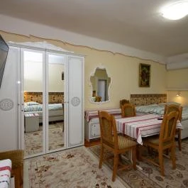 Amália Apartman Gyula - Egyéb