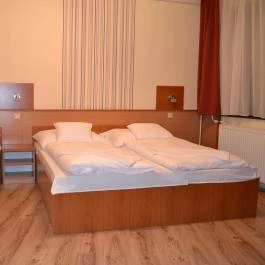 Aranykereszt Hotel Gyula - Szobák