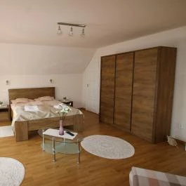 Beáta Apartman Gyula - Szobák