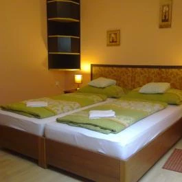 Central Apartman Gyula - Szobák