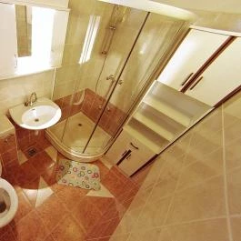 Central Apartman Gyula - Fürdőszoba