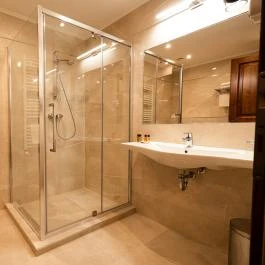 Elizabeth Hotel Gyula - Szobák