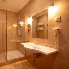 Elizabeth Hotel Gyula - Szobák