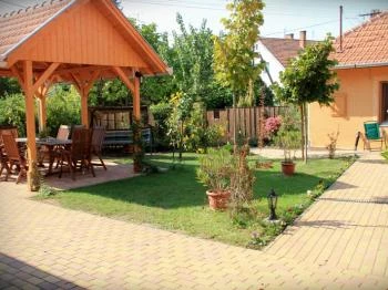 Estike Apartman Gyula