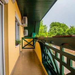 Fészek Apartmanház Gyula - Medence/kert