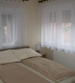 Főnix Apartman