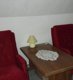 Háromtölgy Apartman