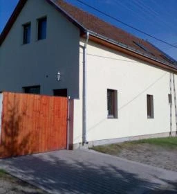 Hold Utcai Vendégváró 