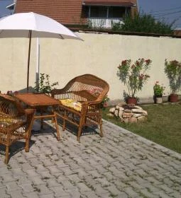 Hold Utcai Vendégváró 