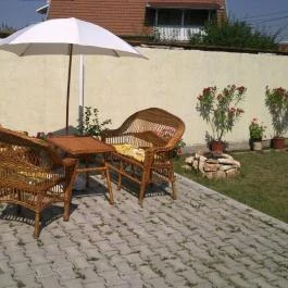 Hold Utcai Vendégváró Gyula - Medence/kert