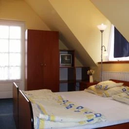 Jázmin Panzió Gyula - Szobák