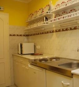 Kastélykert Szálló