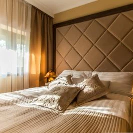 Komló Hotel Gyula - Szobák