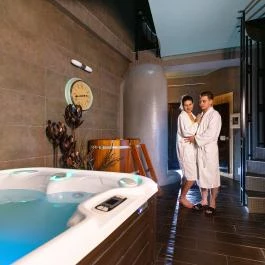 Komló Hotel Gyula - Wellness