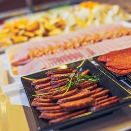 Komló Hotel Gyula - Vendéglátás