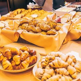 Komló Hotel Gyula - Vendéglátás