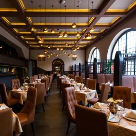 Komló Hotel Gyula - Vendéglátás