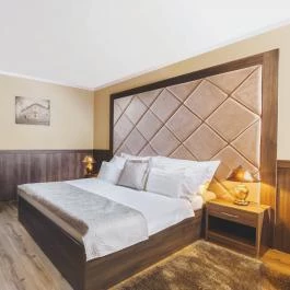 Komló Hotel Gyula - Szobák