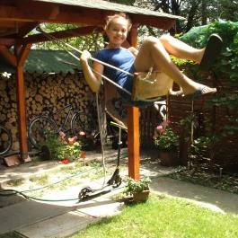 Mediterrán Apartman Gyula - Medence/kert