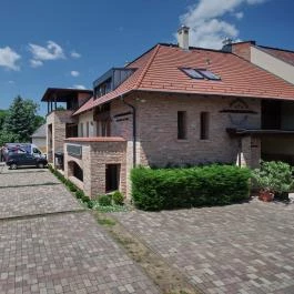 Várfürdő Panzió Gyula - Külső kép