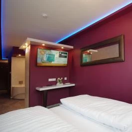 Várfürdő Panzió Gyula - Szobák