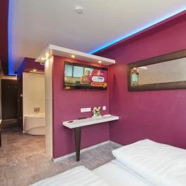 Várfürdő Panzió Gyula - Szobák