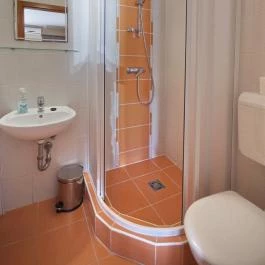 Várfürdő Panzió Gyula - Szobák