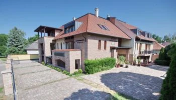 Várfürdő Panzió Gyula