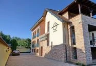 Várfürdő Panzió Gyula