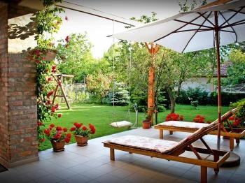 Várszálló Apartman Gyula