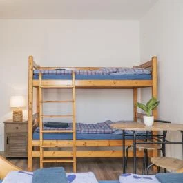 Gyulavezér-Csobánci Pihenő Vendégház Gyulakeszi - Szobák