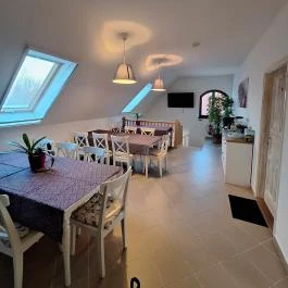 Gyulavezér Lovasbirodalma Panzió Gyulakeszi - Belső