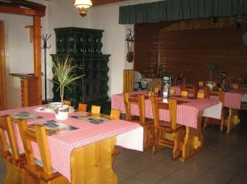 Kolozsvár Étterem és Non-Stop Presszó Hajdúböszörmény