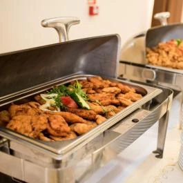 Hotel Medián Hajdúnánás - Vendéglátás