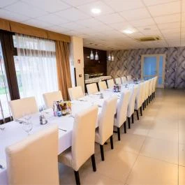 Hotel Medián Hajdúnánás - Vendéglátás