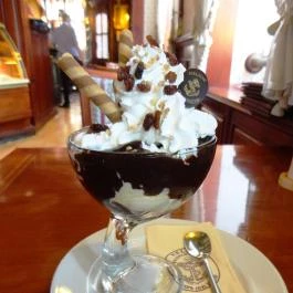 Nelson Pub Étterem & Cukrászda Hajdúszoboszló - Étel/ital