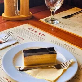 Nelson Pub Étterem & Cukrászda Hajdúszoboszló - Étel/ital