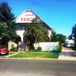 Alex Apartman & Panzió Hajdúszoboszló - Külső kép
